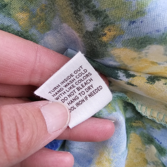 Buckle Blu Pepper Blue & Green Floral Ruched Strap Tank Size Small - Picture 8 of 8